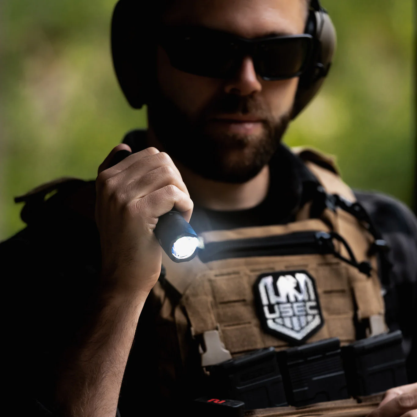 PELICAN 7600 TACTICAL FLASHLIGHT - Image 4
