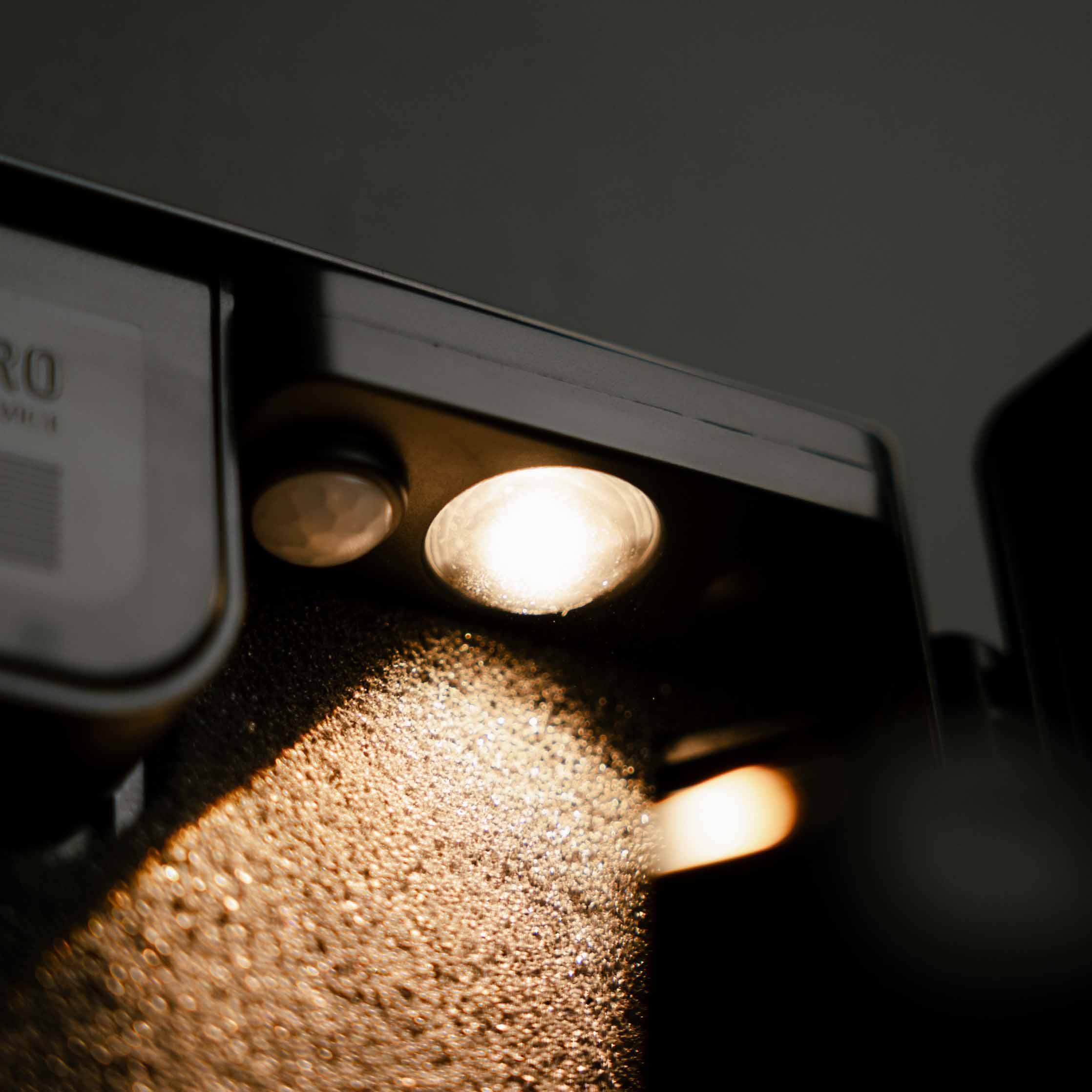 STOPBOX MOTION SENSOR LIGHT - Image 4